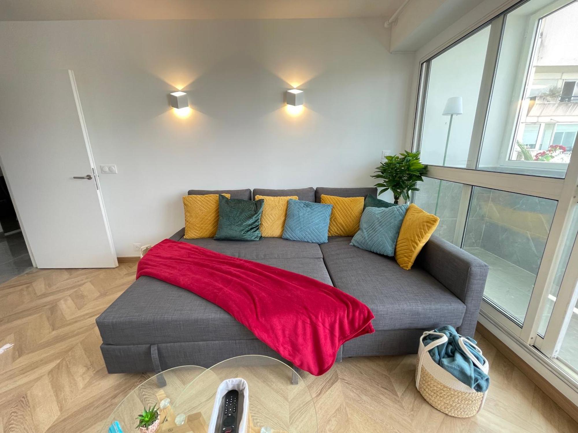 Paris Pantin Magnifique Appartement 4 Pieces De 108M2 Avec 2 Parking Interieur - Tres Cosy Pour 1 A 12 Personnes - Entierement Refait A Neuf Entire Apartment Luxurious And Warm - Pantin Paris 19 Eme Free Wifi Gratuit Exterior foto